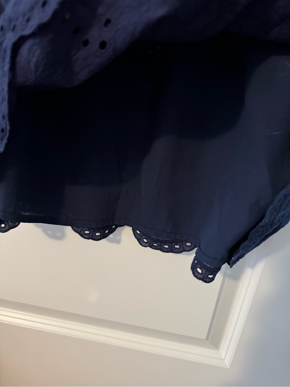 Knox Rose Navy Eyelet Lace Trim Sleeveless Top - Picture 6 of 8